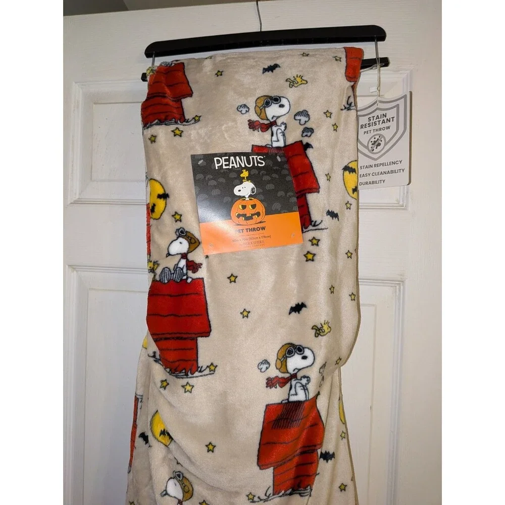 Berkshire peanuts halloween